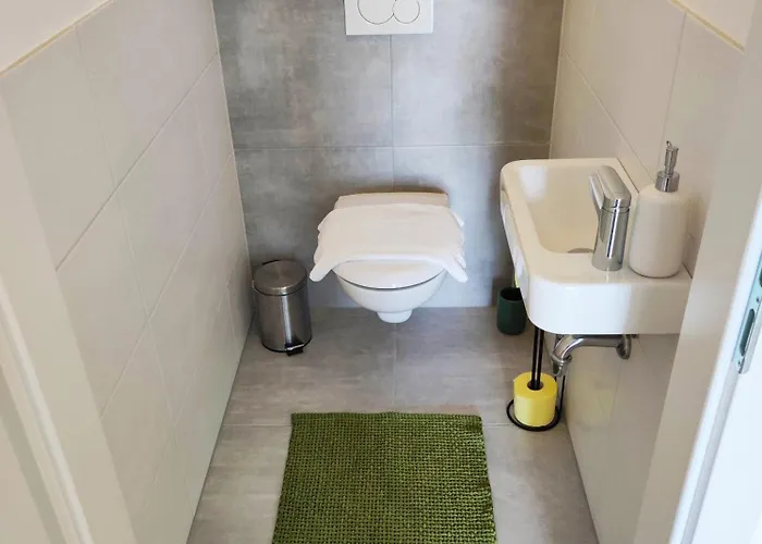 Roksox-home Gegenueber Des International Center Und Kaiserwasser *